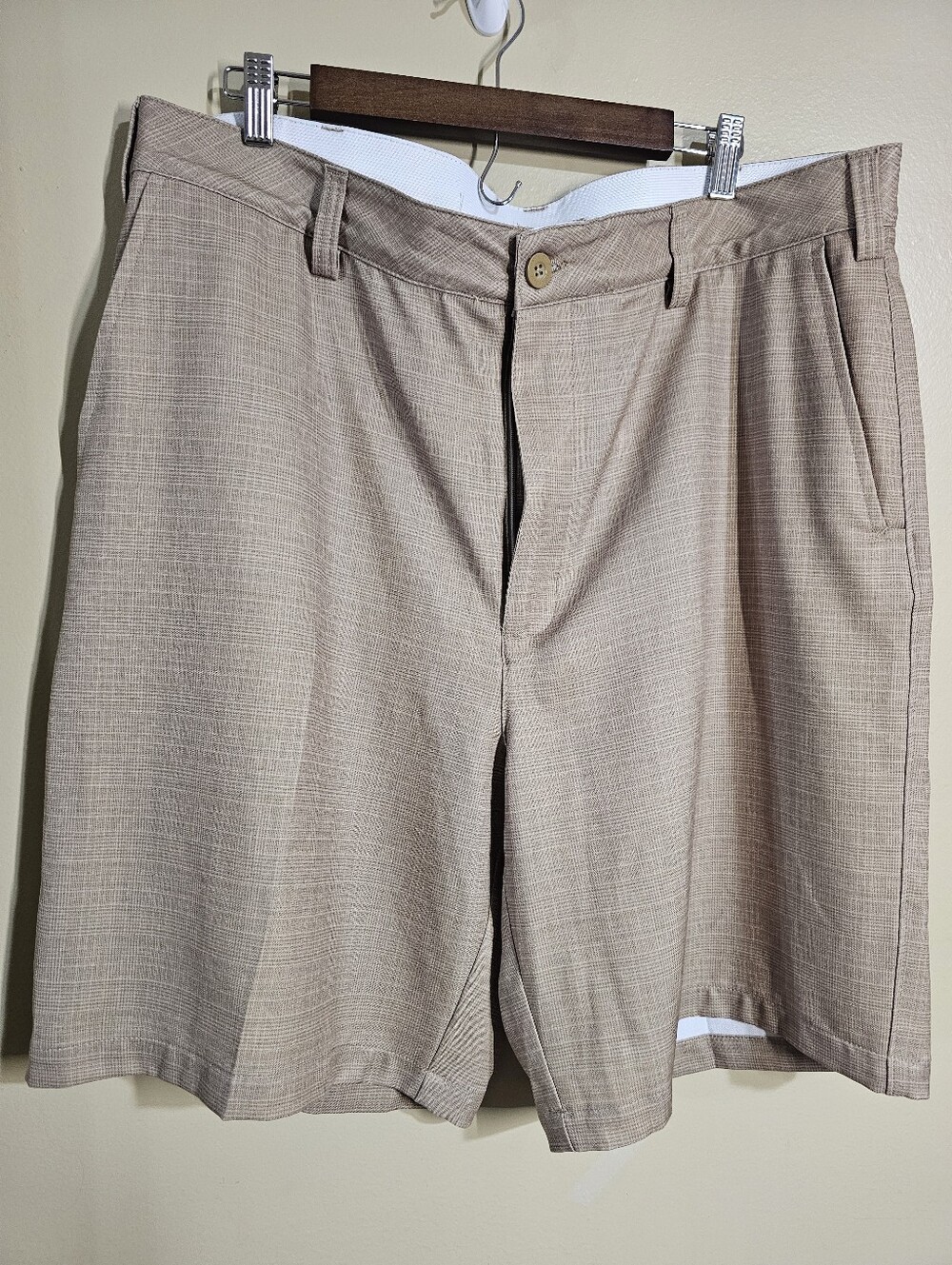 Reebok Golf Mustard Performance Shorts Mens 42 Stretch Cargo Golf Casual